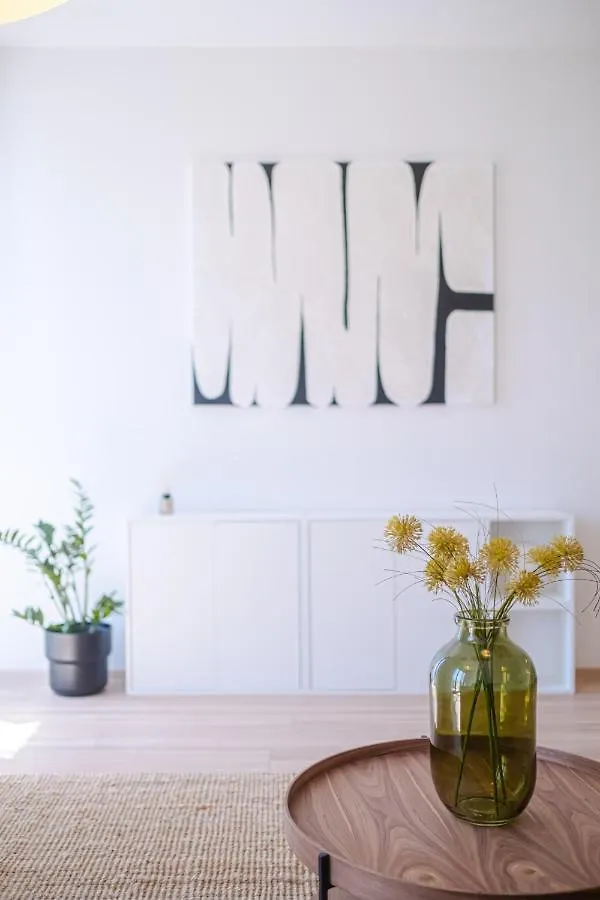 Newly Built Apartment In Vibrant Neighbourhood Praag