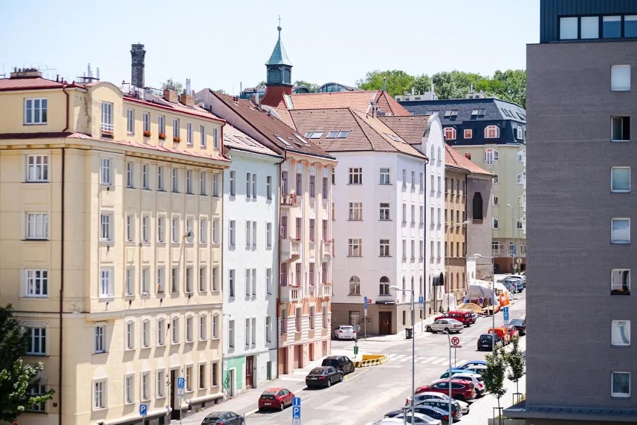 Newly Built Apartment In Vibrant Neighbourhood Prague