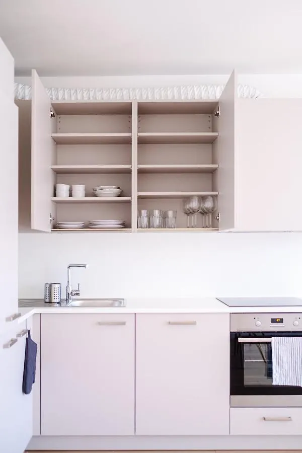 Newly Built Apartment In Vibrant Neighbourhood Prague