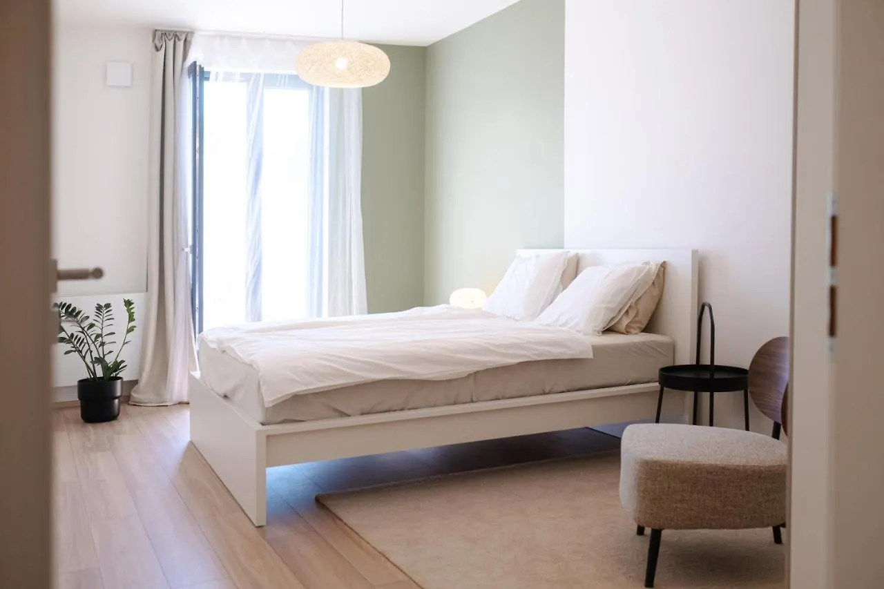Newly Built Apartment In Vibrant Neighbourhood Prague