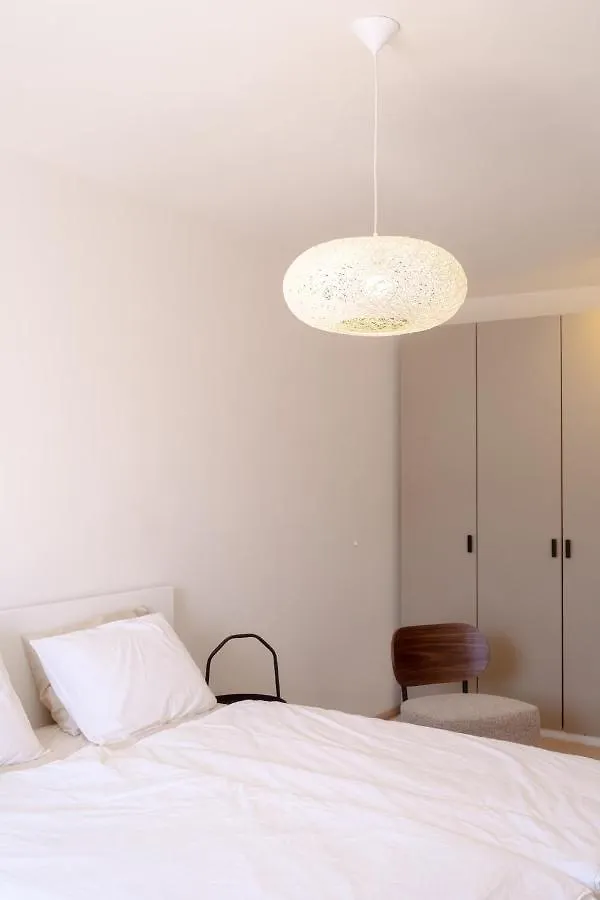 Newly Built Apartment In Vibrant Neighbourhood Prag